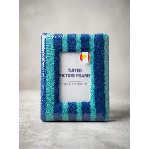 Tufted Picture Frame 4x6"
