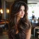 Long Brown Layered Hair Wig with Bangs for Women Synthetic Bombshell Curtain Bang Wig for Women with Blonde Highlight Curly Wavy Dark Brown Mix Blonde Hair for Girls Daily Party Use
