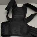 Posture Corrector for Kids Adjustable Back Straighter with Shoulder Pads Upper Back Posture Brace for Teenagers to Provide Spinal Support Improve Posture and Prevent Slouching (Small, waist size 15.7-23.6in)