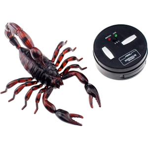 Tipmant Simulation RC Scorpion Remote Control Animal Vehicle Car Electric Scary Prank Toy Halloween Kids Birthday Gift (Brownish Black)