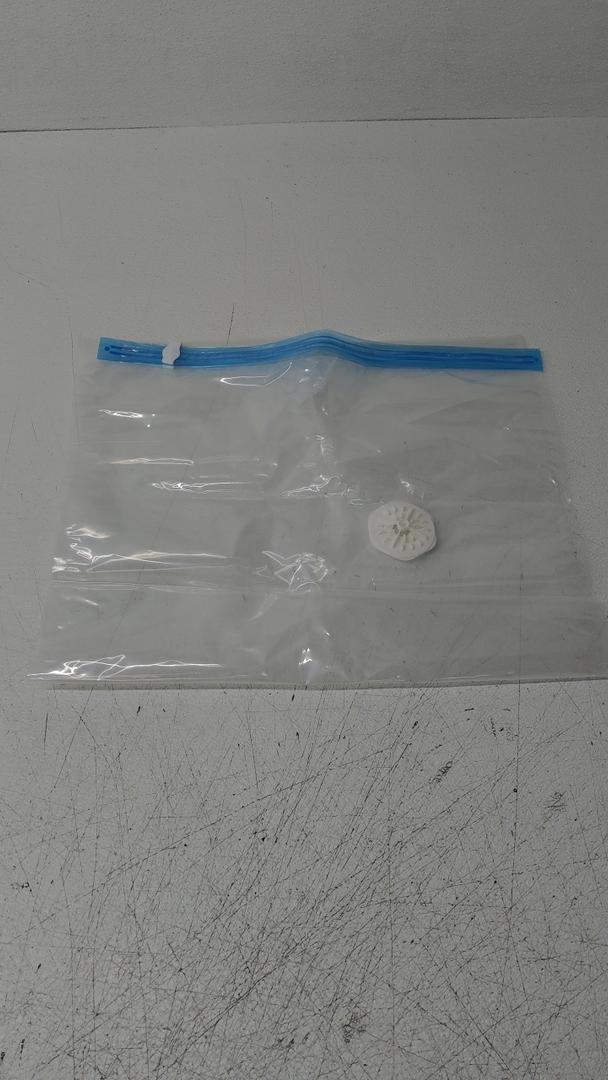 Whitmor Vacuum Cube 15.5x17x39 1pc