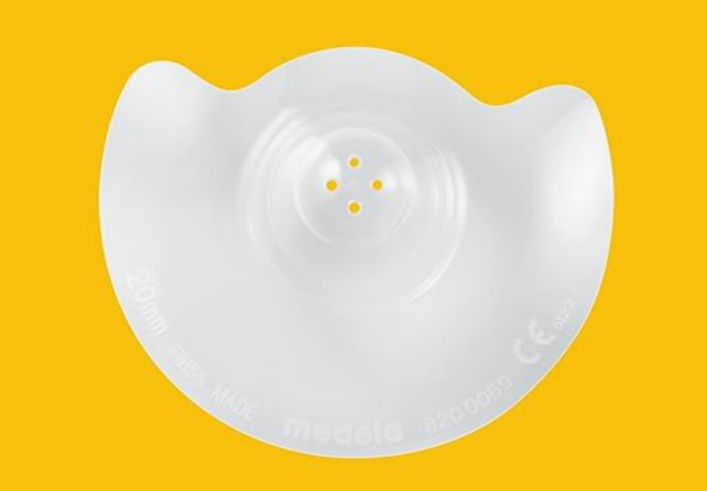 Medela Contact Nipple Shields, Small 16mm, Food Grade Silicone | for Latching Difficulties During Breastfeeding, Flat or Inverted Nipples, S