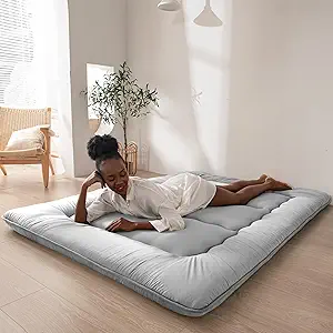 MAXYOYO Japanese Floor Mattress Futon Mattress, Thicken Daybed Futon Roll Up Guest Mattress Thicken Sleeping Pad Foldable Tatami Mat Floor Lounger Bed Couches and Sofas, Grey, Queen