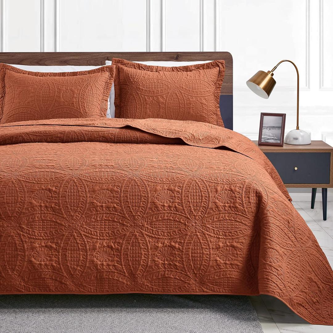 Love's cabin Quilts for Queen Bed Umber Bedspreads - Soft Bed Summer Quilt Lightweight Microfiber Bedspread- Modern Style Coin Pattern Coverlet for All Season - 3 Piece (1 Quilt, 2 Pillow Shams) (Full/Queen (90"x96"), Coin Pattern Umber)