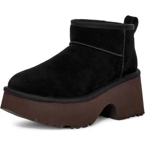 UGG Women's Classic Ultra Mini New Heights Fashion Boot (6, Black)