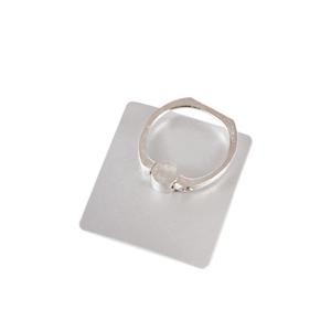 Cell Phone Ring Holder, 360 Degree Rotation, Finger Grip Stand Holder iPhone and ipad Tablet Ring Holder (Silver)