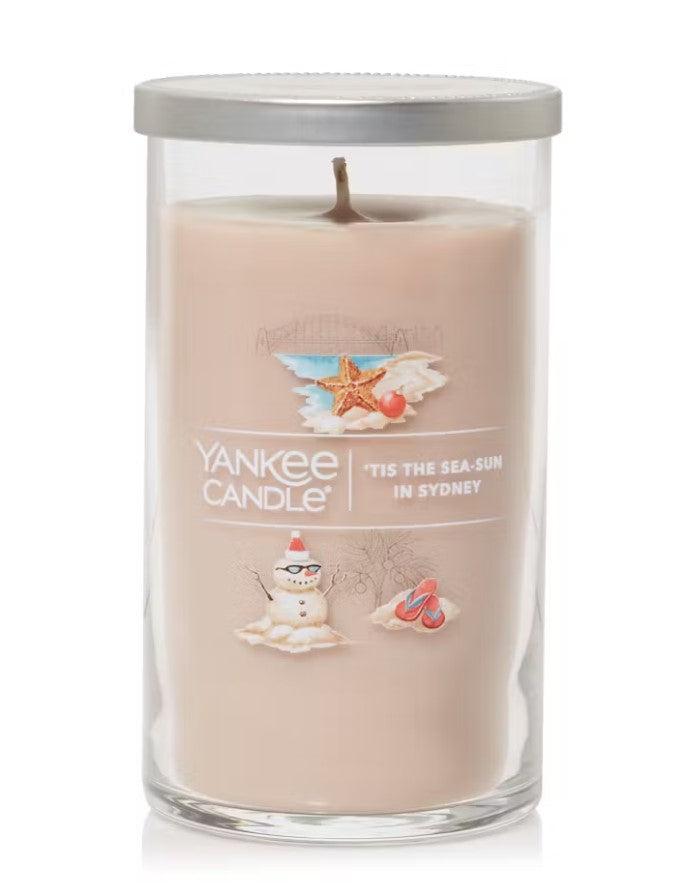 YANKEE CANDLE SIGNATURE MEDIUM PILLAR CANDLE - 'TIS THE SEA-SUN IN SYDNEY