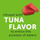 Purina Whisker Lickin's Cat Treats, Crunchy and Yummy Tuna Flavor - (Pack of 4) 10 oz. Pouches (EXP 07/01/27)