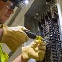 Klein Tools 32559 Multi-bit Screwdriver/Nut Driver, Extended Reach 6-in-1 Tool with Nut Driver, Phillips and Slotted Bits