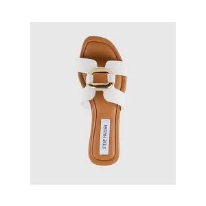 SM New York COMPOSURE Metal Accent Flat Sandals 11