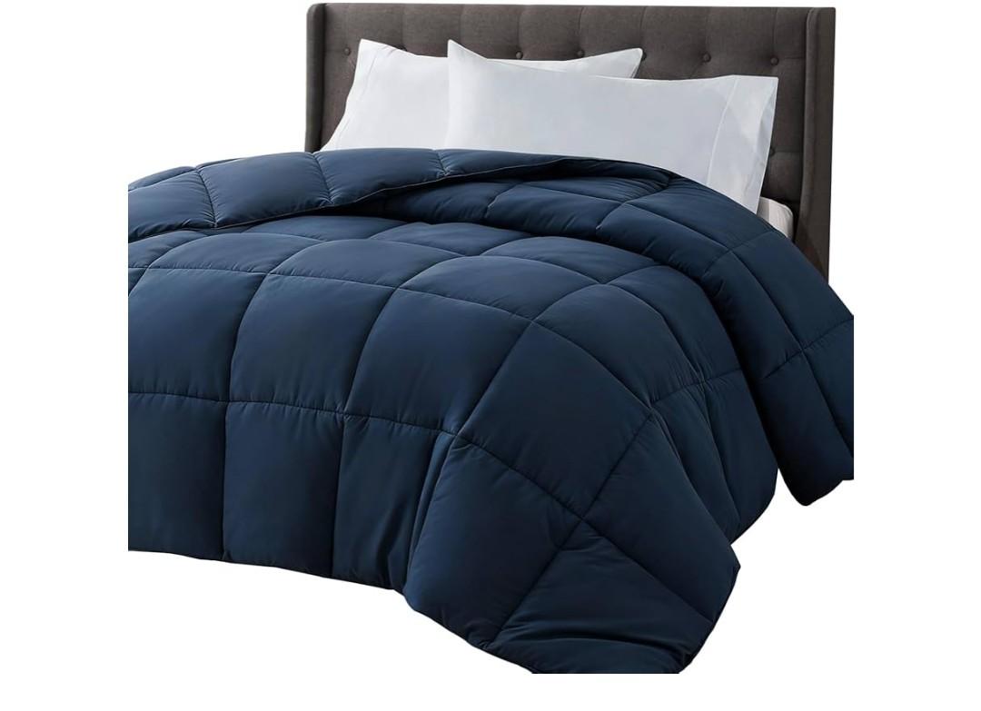 COHOME California King Size Comforter, All-Season Quilted Down Alternative Duvet Insert, Luxury Hotel GentleSoft Comforter with Anti-Clump Tech & 8 Tabs - Reversible - Navy Blue 96 x104 inches