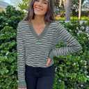 Arach&Cloz Women's Soft V Neck Long Sleeve Fall Casual Regular Fit Sweater Tops (Gray)