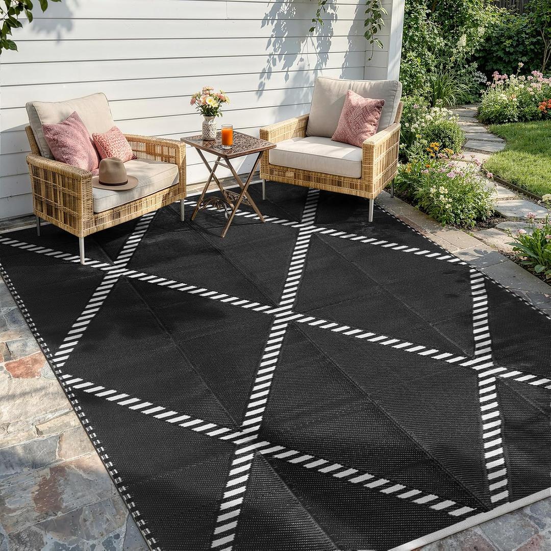 Wonnitar Outdoor Rug 6x9, Waterproof Reversible Plastic Straw Rug for Patio, Foldable Camping Mat with Carry Bag for RV, UV-Resistant Outside Rug for Deck, Balcony, Beach, Black & White