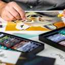 Mont Marte Extra Soft Oil Pastels 26pc, Assorted Bright Colors, Vibrant and Buttery, Versatile Art Pastels for Blending, Layering & Shading, Ideal for Art, Craft, Coloring and Sketching