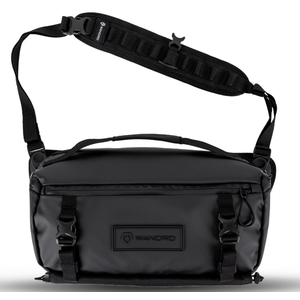 WANDRD ROGUE V1 9L Sling: Compact Camera Sling and Crossbody Bag with Fast Access, 3Way Carry– Lightweight Everyday Bag Great for Travel, Photography, and Daily Use (Black)