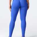 VOYJOY Women Seamless Impact Leggings Scrunch Workout Leggings Medium Waist Tummy Control Butt Lifting Gym Yoga Pants (Blue, S)