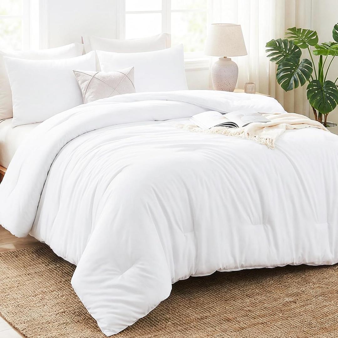 CozyLux California King Comforter Set White, 3 Pieces Cal King Solid Breathable Quilted Bedding Sets for All Seasons, Luxury Soft Lightweight Bed Set with Down Alternative Comforter and 2 Pillowcases