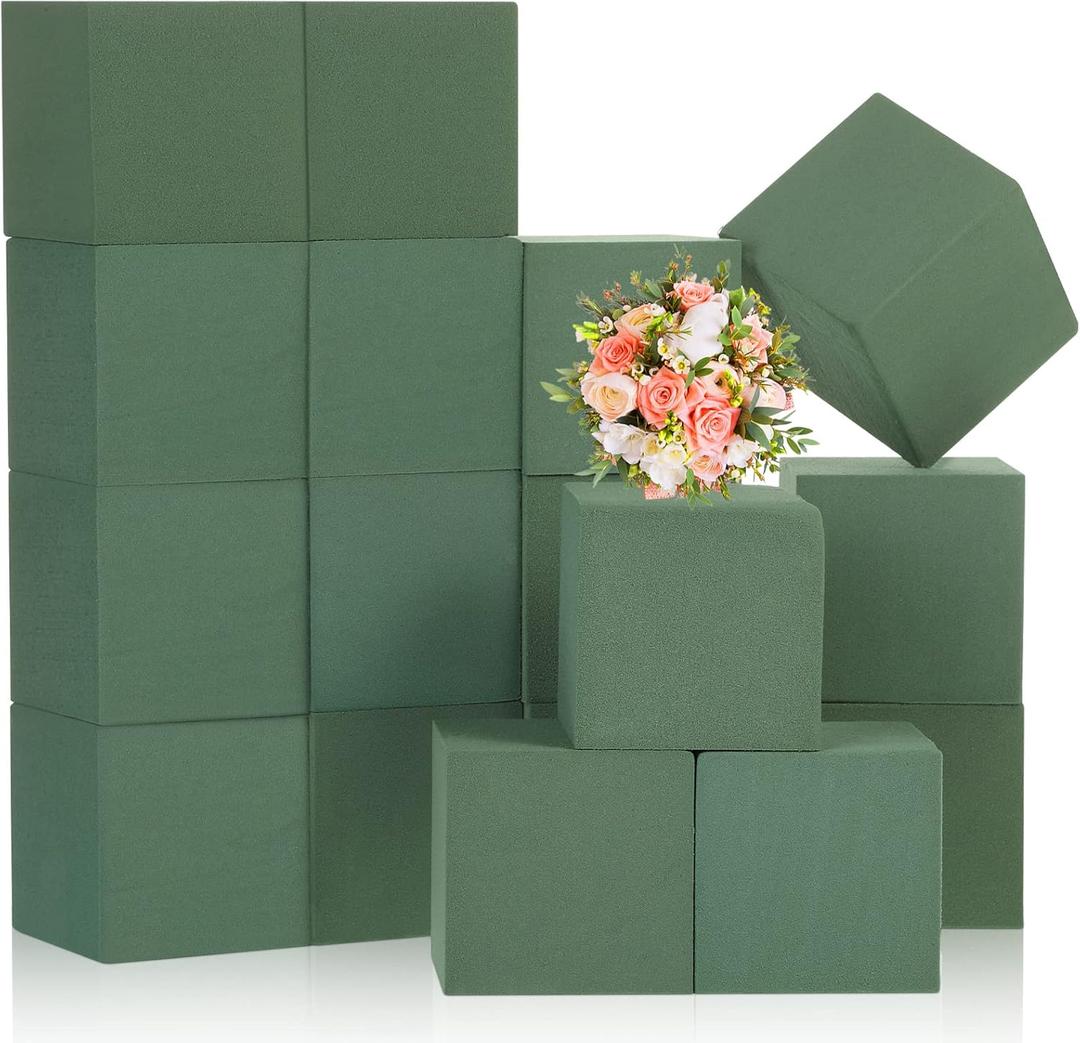 Gerrii 18 Pcs Floral Foam Blocks 3.15" Dry and Wet Flower Blocks for Artificial and Fresh Flowers Green Foam for Flower Arrangements Plant Florist Bricks for Wedding Mother's Day Summer Party Decor