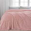 NEWCOSPLAY Super Soft Queen Blanket Pink Premium Silky Flannel Fleece 3D Ribbed Jacquard Lightweight Bed Blanket All Season Use (Pink Ribbed, Queen(90"x90"))