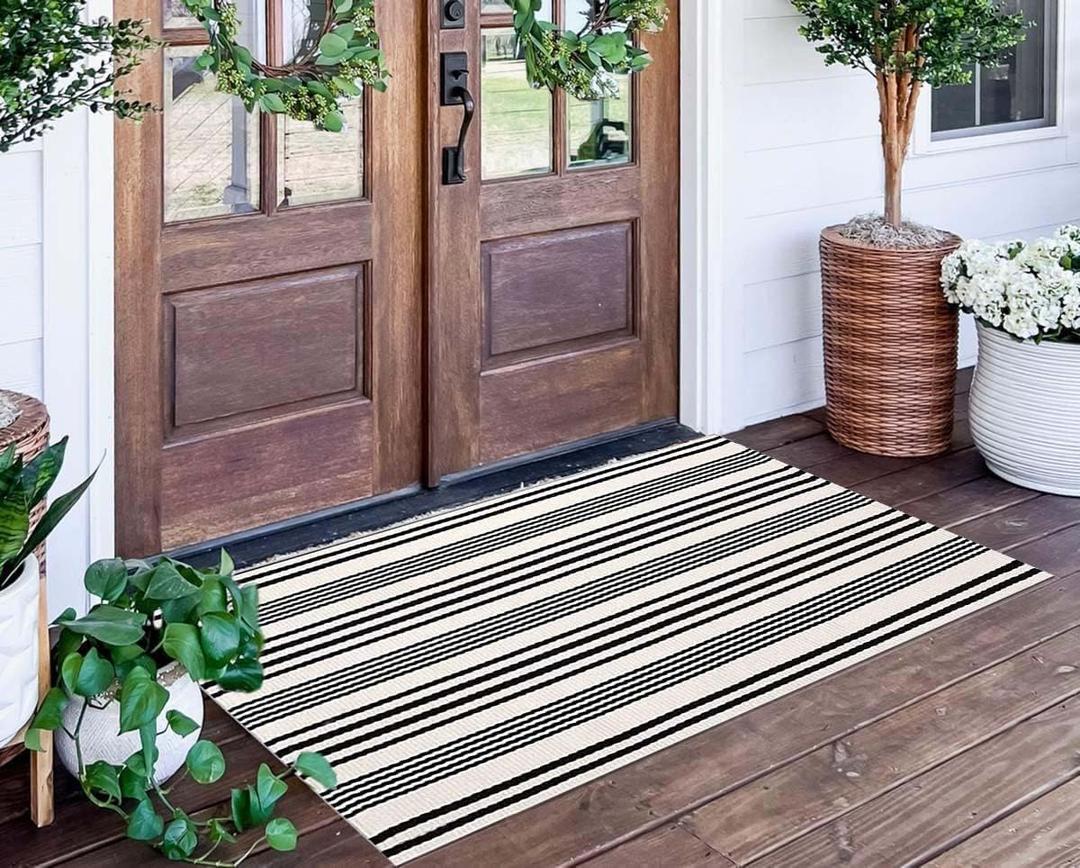 Black and White Striped Outdoor Rug 24'' x 51''Farmhouse Front Porch Mat Hand-Woven Machine Washable Layered Door Mats for Entryway/Bedroom Black and White Striped Outdoor Rug 24'' x 51''Farmhouse Front Porch Mat Hand-Woven Machine Washable Layered Door Mats for Entryway/Bedroom