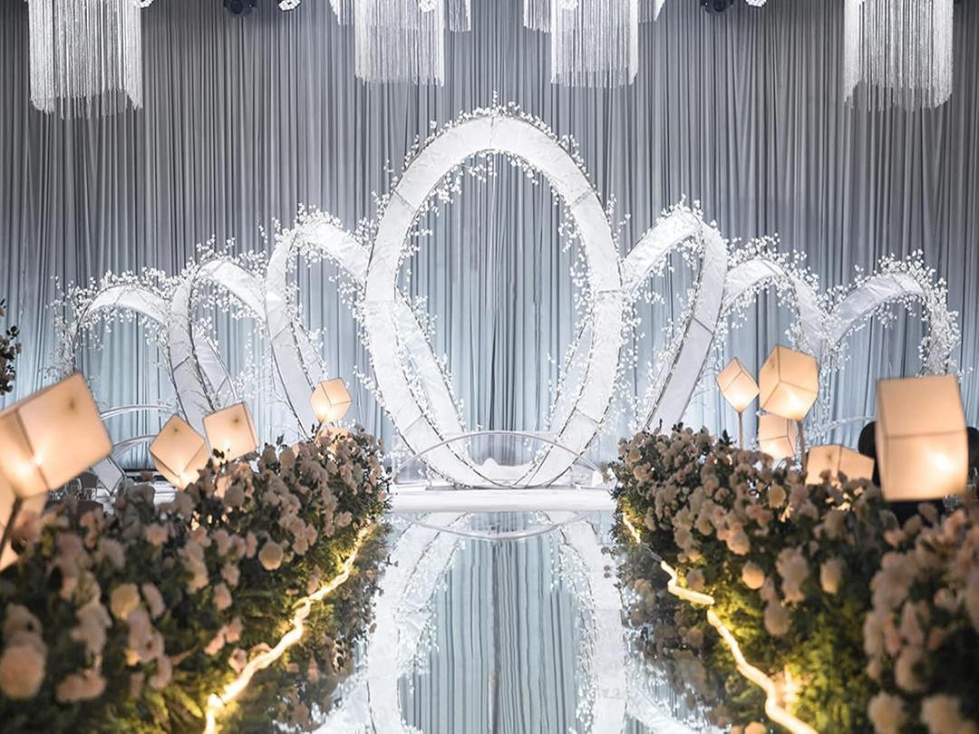 Double Sided Silver Mirror Carpet Aisle Runner Decorative Runner Rug for Weddings, Birthday, Prom, Glam Party (Silver, 3.3' x 66')