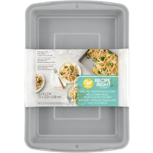 Wilton Recipe Right Non-Stick Baking Pan with Lid, 9 x 13-Inch, Steel