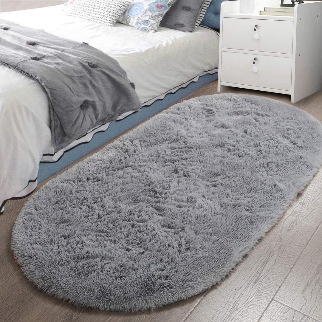 LOCHAS Bedroom Rug 2.6' x 5.3', Gray Fluffy Shaggy Area Rug for Bedroom Bedside, Soft Oval Throw Rugs Carpet for Kids Girls Nursery Living Room Home Decor (Grey)