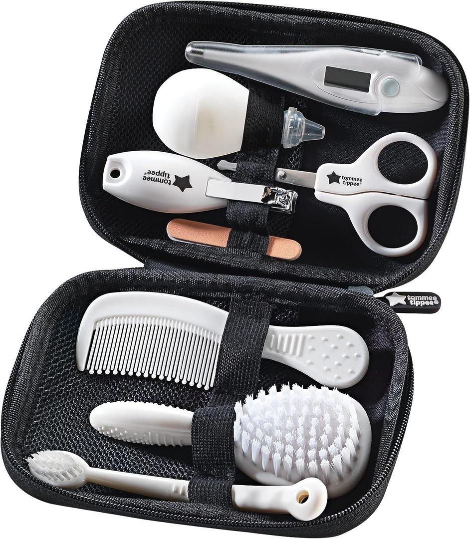 Tommee Tippee Closer to Nature Healthcare & Grooming Kit