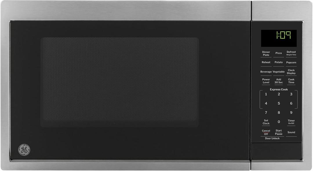 GE Appliances 900 Watts Countertop Microwave Oven