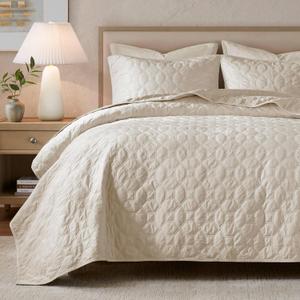 Madison Park Harper Quilt Set Velvet Casual Geometric Stitching Design All Season, Lightweight Coverlet, Cozy Bedding, Matching Shams, King/Cal King(104"x94"), Ivory 3 Piece