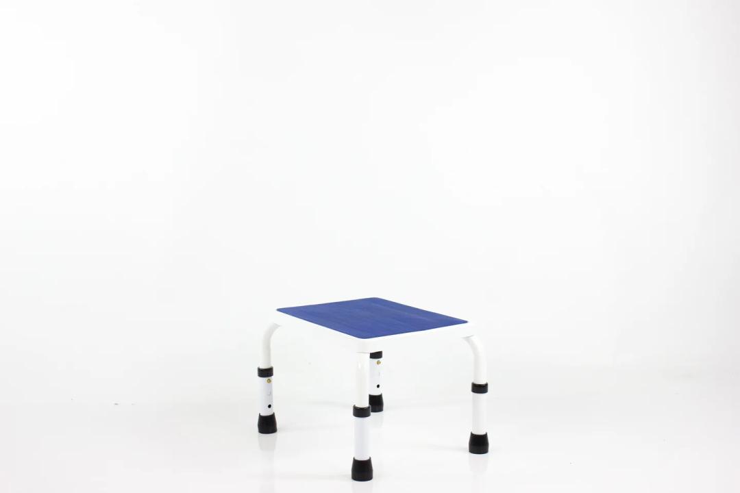   Step Stool/Footstool 300 lb. Capacity 15x11.5x8"