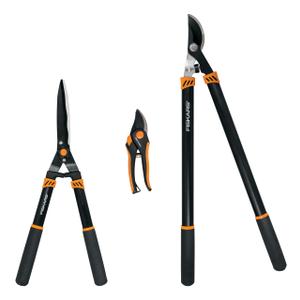 Fiskars Tree and Shrub Care Set, 2-Piece Lopper, Pruner, and Shear