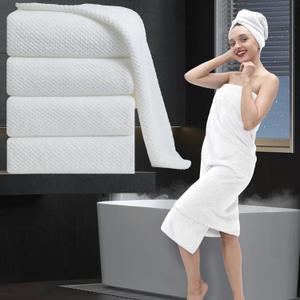 Extra Large Bath Towel Set of 4 (35"x70"),Oversized Bath Sheet Super Soft Highly Absorbent Jumbo Bathroom Towel Set Microfibers Quick Dry Shower Towel for Hotel,Bathroom,Guest,Spa,Gym (White)