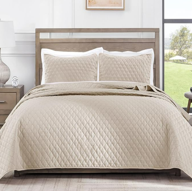 Exclusivo Mezcla Reversible King Size Quilt Bedding Set with Pillow Shams, Lightweight Quilts King Size, Soft Bedspreads Bed Coverlets for All Seasons - (Brich Beige, 104"x96")  