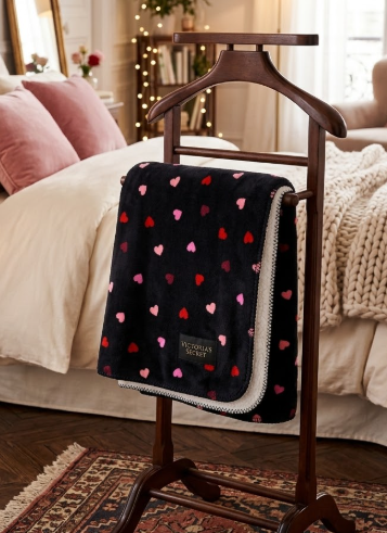 Victoria's Secret Pink Cozy - Plush Sherpa Blanket Size 60" x 50"