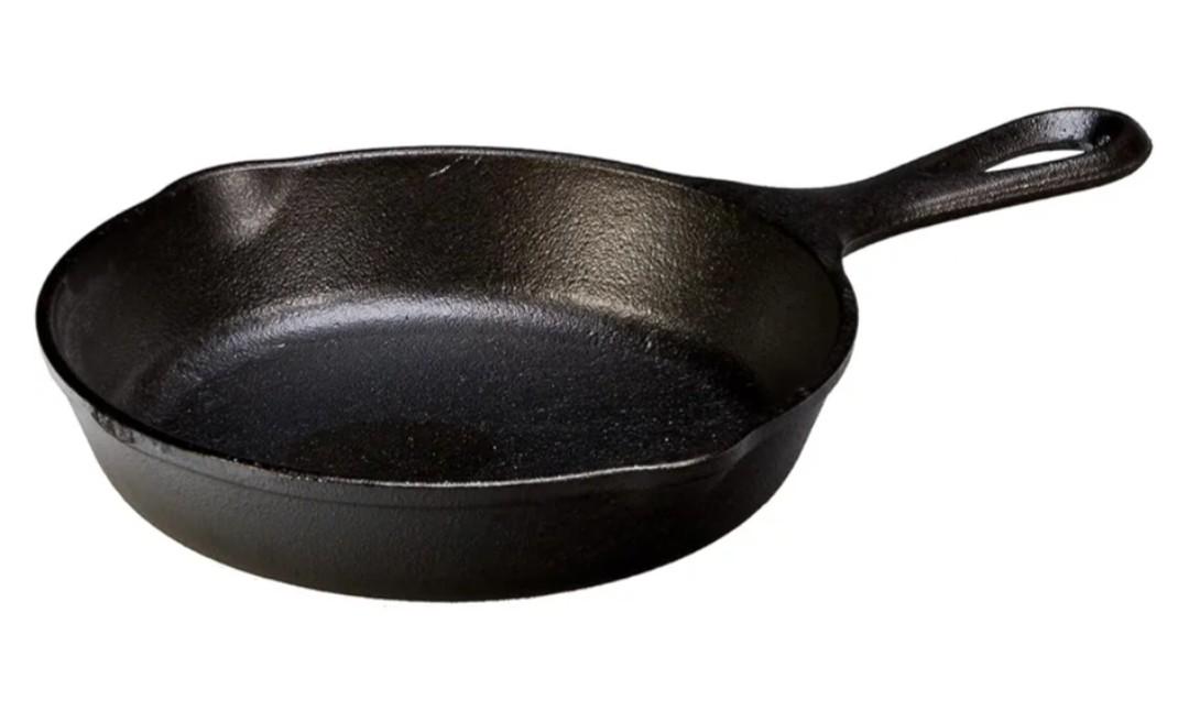 Lodge Seasoned Cast Iron Skillet - PFAS-Free, Non-Toxic Cookware - Use with an Oven, Stove, Grill, or Campfire - Naturally Non-Stick & Oven Safe - 6.5 Inches