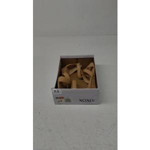 XOXO Women's Alisha Heeled Sandal 7.5