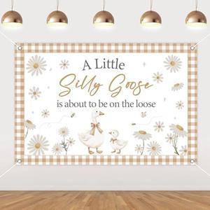A Little Silly Goose Is About To Be On The Loose Backdrop Banner 4.92 * 3.28ft Khaki Silly Goose Baby Shower Decoration Cute Geese Daisy Gender Reveal Decor Fun Farm Animal Gingham Bow Party Supplies