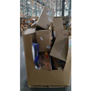 Pallet of Salvage Items
