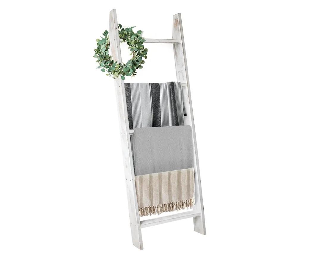Honest Blanket Ladders for The Living Room, 5-Tier Blanket Holder, Wall-Leaning Blanket Rack, Ladder Shelves, Wooden Quilt Ladder, Farmhouse Decor, White