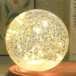 Crackle Globe LED Lamp Battery Operated, Lighted Glass Orb for Festival Christmas Decoration, Gold Mercury Glass Ball Light for Living Room Indoor, Glowing Night Light Ball Lamp, Sphere Table Lamp. 8 inch