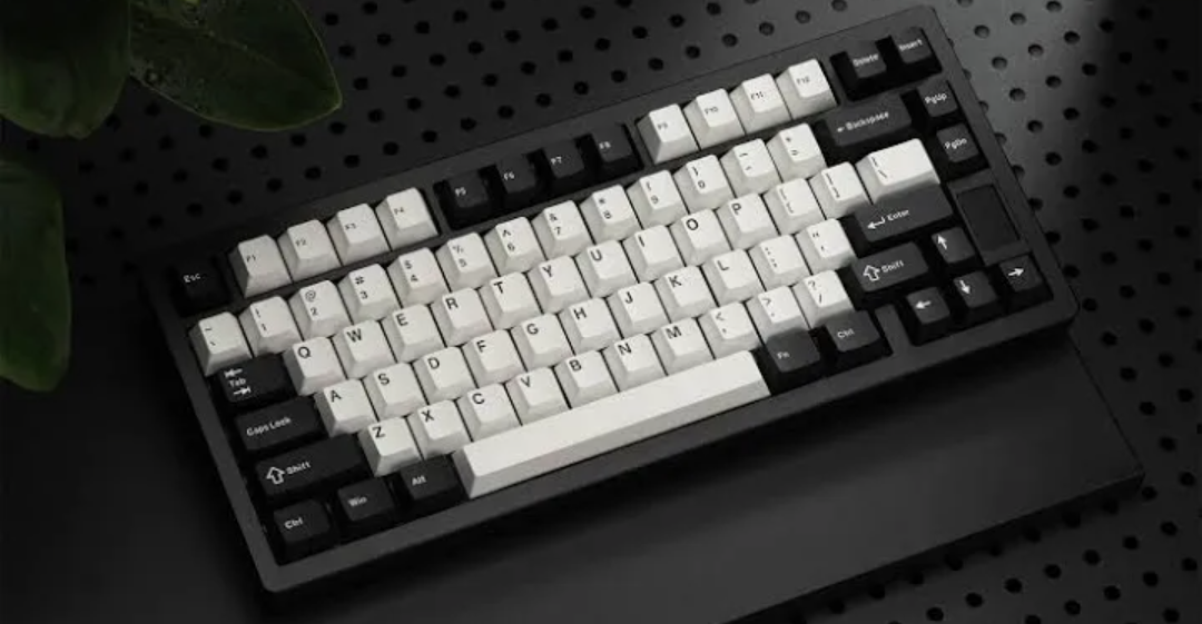 Chilkey ND75 Aluminum Keyboard 75% Percent Wireless Gaming Mechanical Keyboard with LCD Screen, Quick Assembly, BT/2.4G/USB-C, Hot Swappable Per-Key RGB Custom Key Board for Laptop Office PC (1.6mm PCB Non Flex Cut, Black