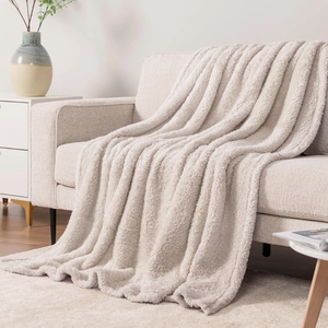 Tinideya 6 Pack Sherpa Fleece Throw Blanket Bulk 50"x 60" Soft Plush Couch Blankets for Women Wedding Spa Sofa Sleepover Party Supplies Guest Room Decor (Beige)