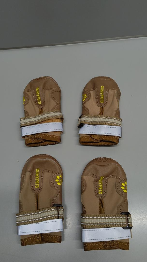QUMY Dog Shoes for Large Dogs, Medium Dog Boots & Paw Protectors for Winter Snowy Day, Summer Hot Pavement, Water-Resistant in Rainy Weather, Outdoor Walking, Indoor Hardfloors Skid-Resistant Sole, 4