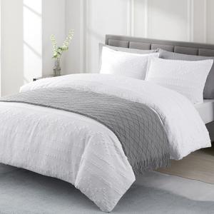 BOURINA Light Grey Throw Blanket 50 x90 Inches Throw Textured Solid Soft Sofa Throw Bed Runner Couch Cover Knitted Decorative Blanket Bed Runner