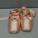 Daydance Women's Pointe Shoes Pink Ribbon Ballerina Ballet Shoes with Silicone Toe Pads (Light Pink, 6.5)