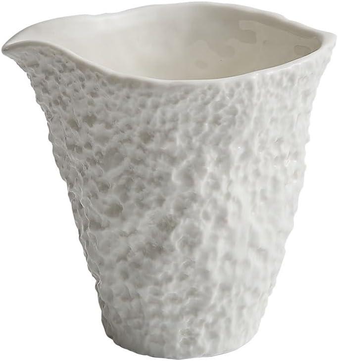 Rock Pattern Ceramic Gravy Boat, Small Capacity Ceramic Gravy Bowl, Handleless Creamer Pitcher with Dripless Lip, Suitable for Gravy, Sauce, Salad Dressing, Milk (White)