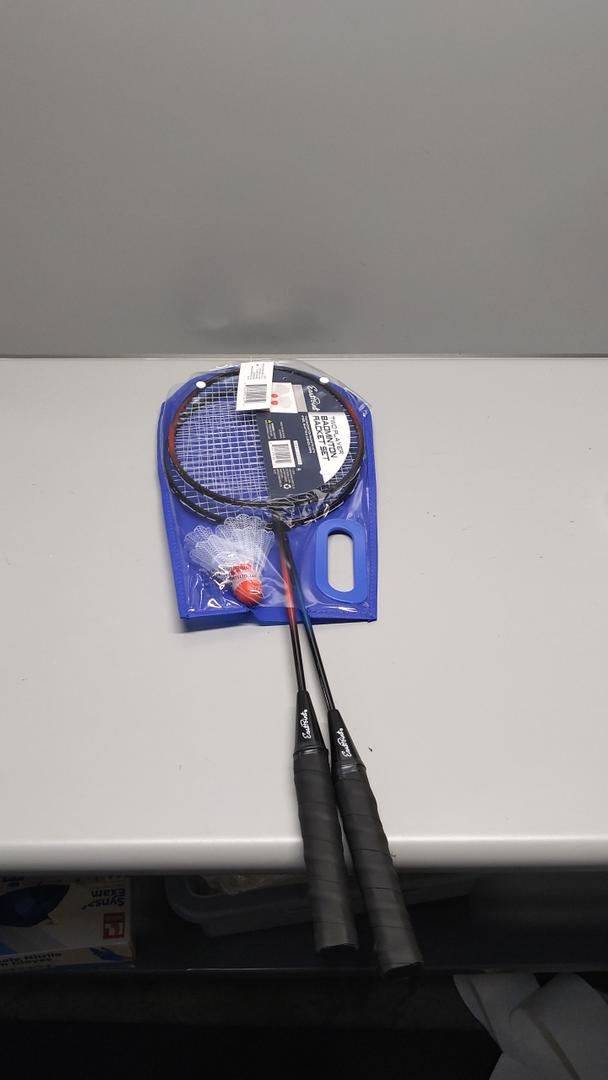 EastPoint Badminton Racket Set (2) Steel Shaft Soft Grip Rackets (2) Shuttlecock