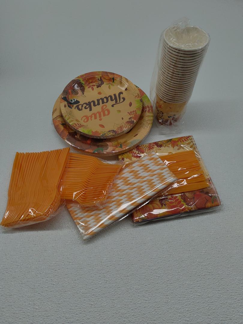 68 Pieces Thanksgiving Paper Plates Autumn Thanksgiving Pumpkin Maple Leaf Paper Plates Party Supplies Disposable Tableware Set 8 Guests Paper Plates Napkins,Cups and Forks for Harvest Celebrations
