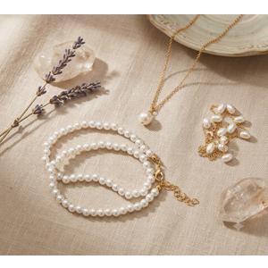 Cute Butterflies & Pearls Adjustable Choker necklace+Jewelry bag+Cleaning Cloth